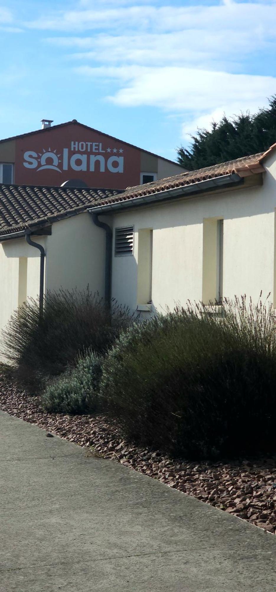 Contact Solana, Mendesfrance 3* Niort
