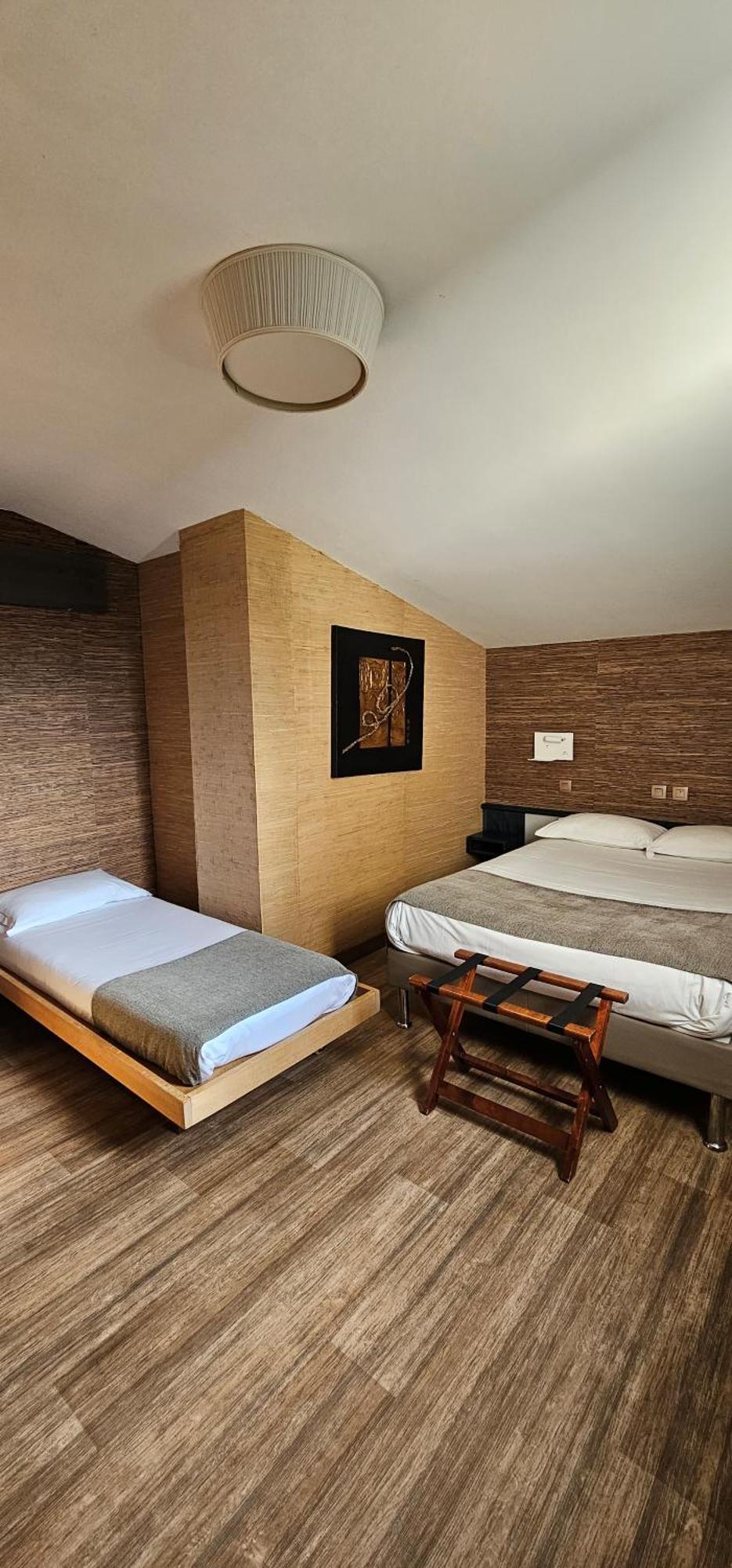 The Originals City, Solana, Est Hotel Niort